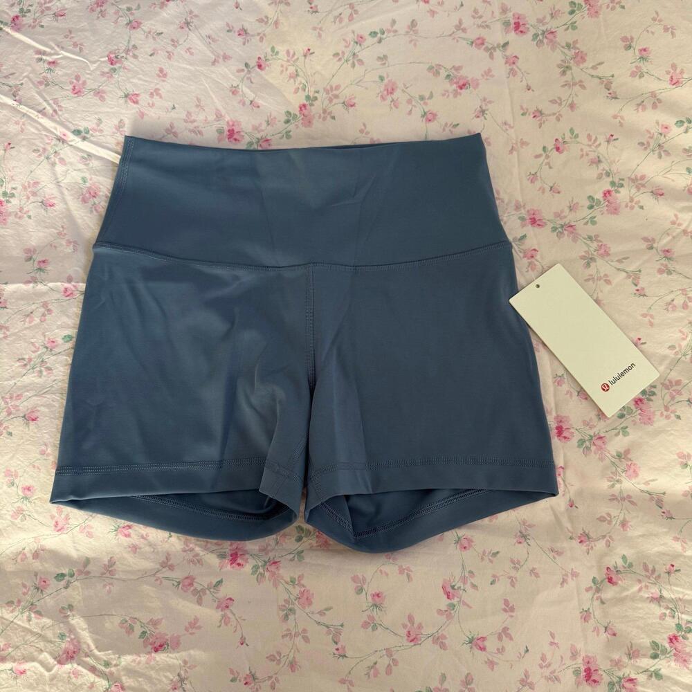 Lululemon Athletica Wunder Train High-Rise Short